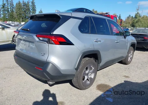 2025 Toyota Rav4 Xle z USA, uszkodzony, nr VIN 2T3P1RFV3SW541609